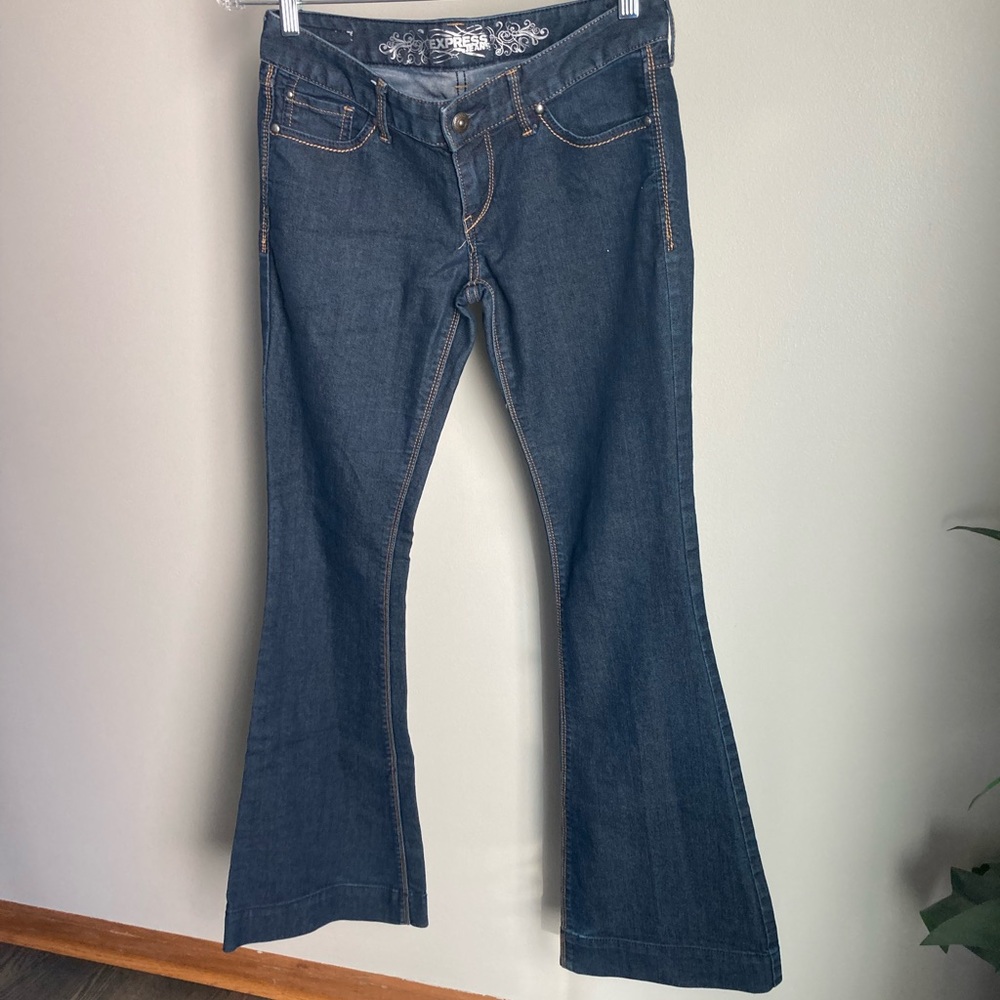 Express Flare jeans